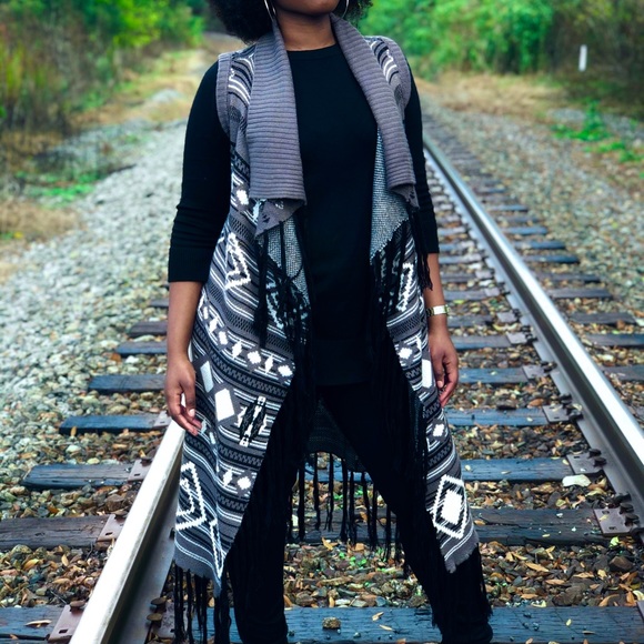 Printed Duster Sweater - Picture 3 of 5